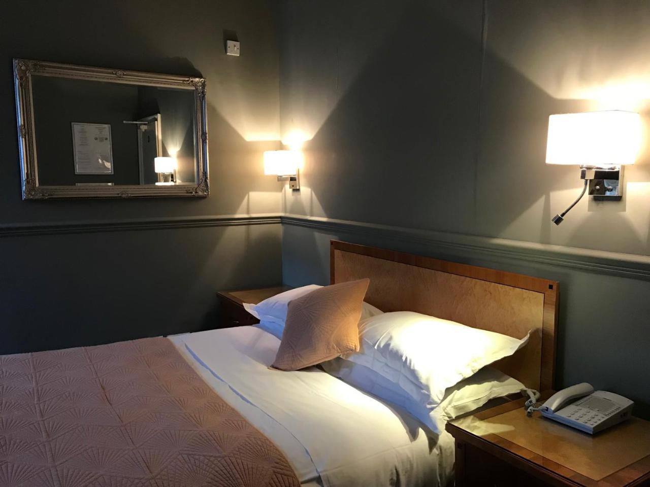 Eurobar&hotel 3* Oxford