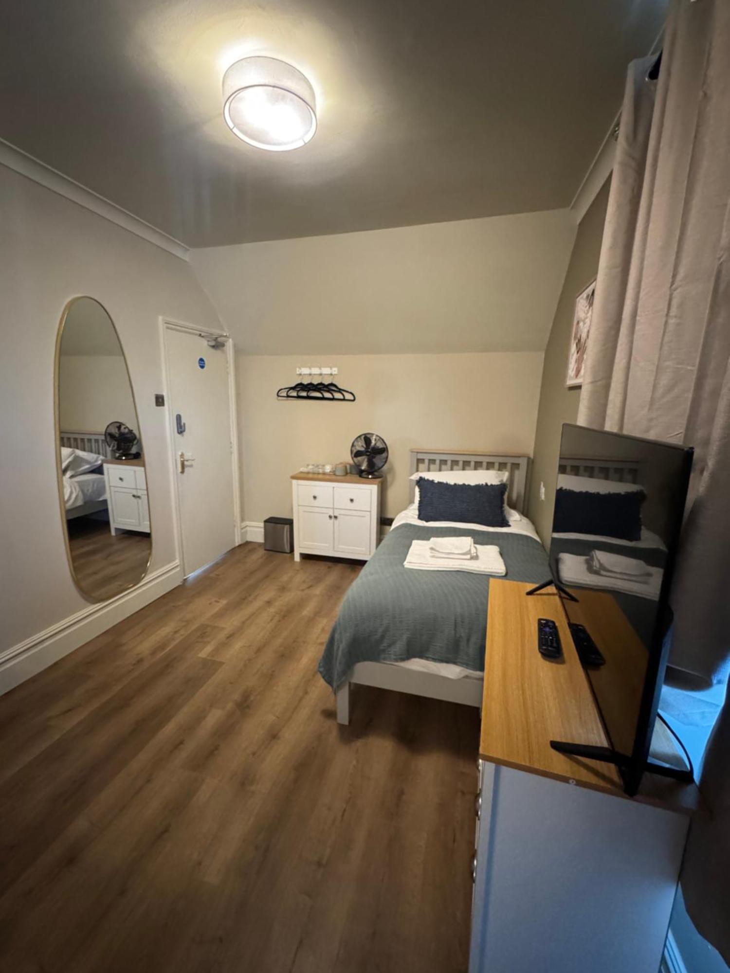 Hotel Eurobar & 3*